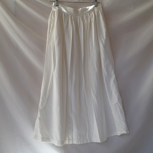 Calvin Klein Sport Skirt - Picture 1 of 4